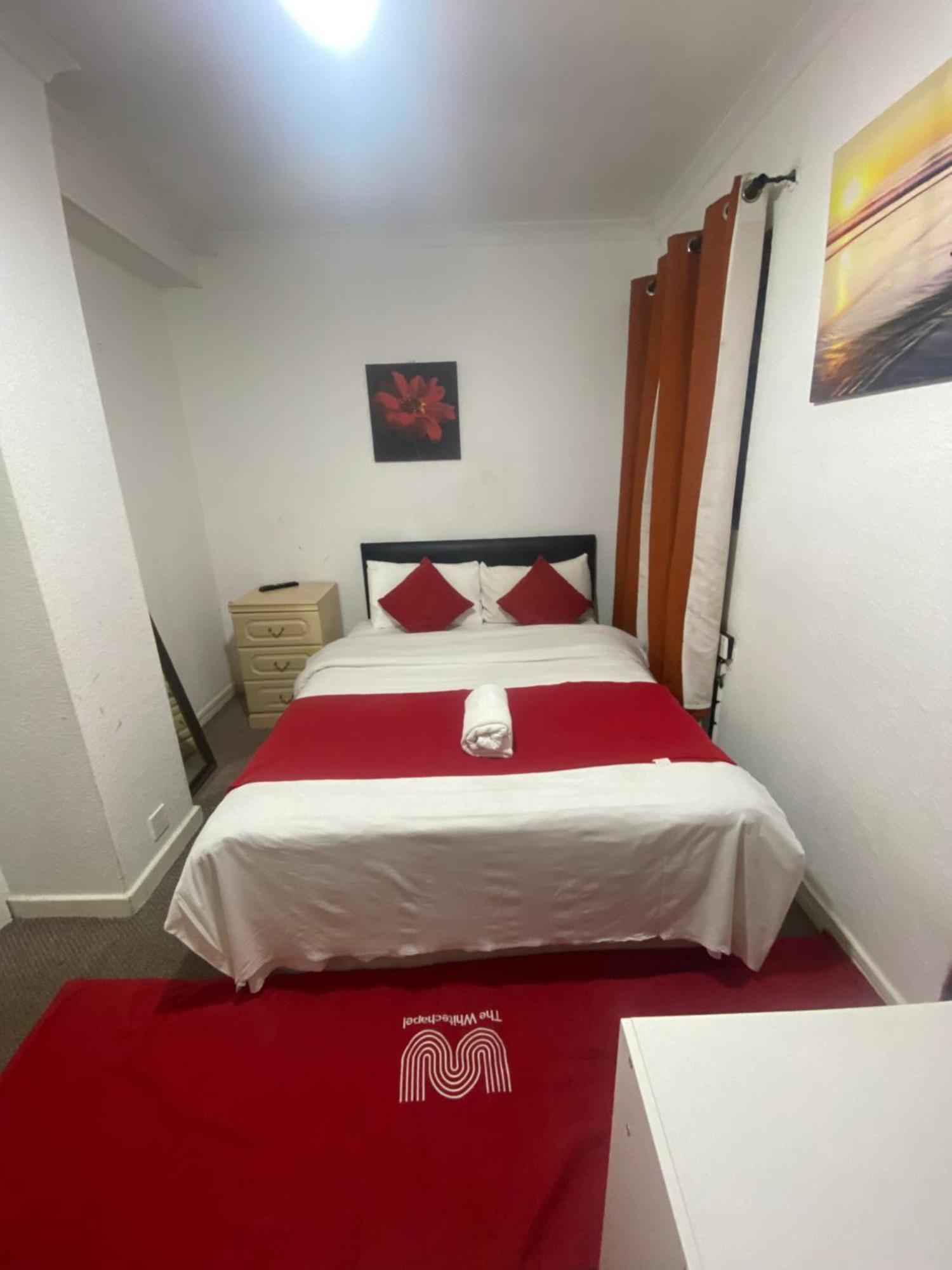 Saji Hotel Илфорд Экстерьер фото